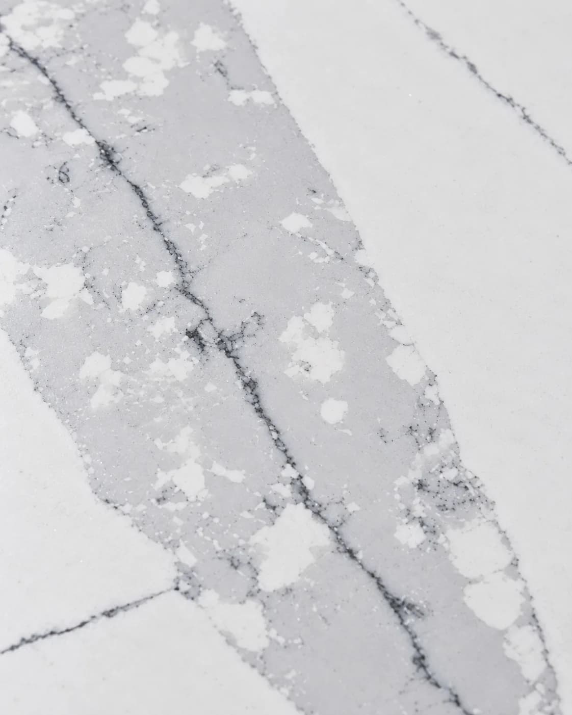 S313 Jade Peak quartz slab, pattern · up close
